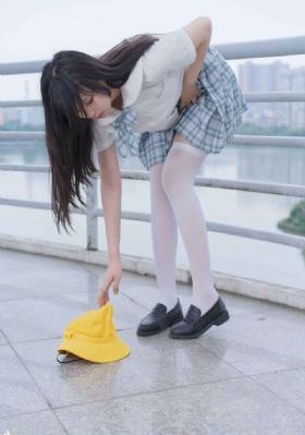 绝色高贵警妇察雪臀